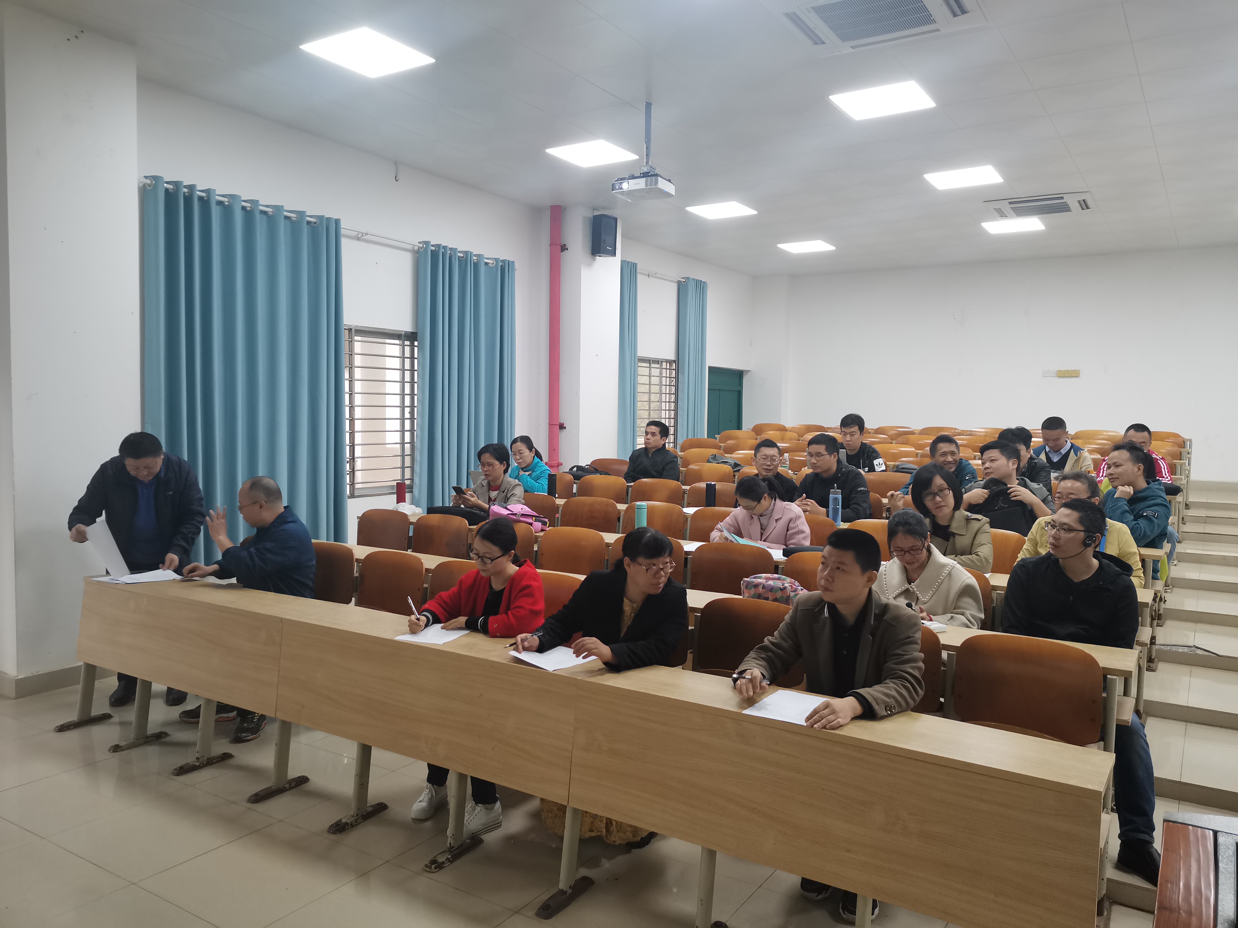 微信图片_20211220080116.jpg